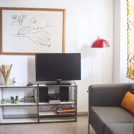Dreams City Center Apartment *
